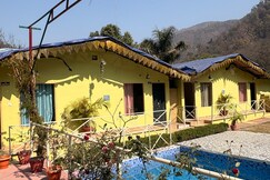 Alligatorr Campry Rishikesh