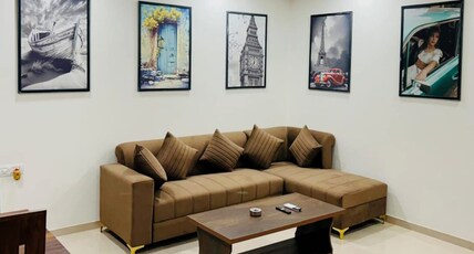 Spacious 2BHK Near Jewel Mall 302 Room Type - Spacious 2BHK Near Jewel Mall 302