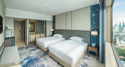 Millennium Hilton Bangkok Room Type - TWIN EXECUTIVE ROOM