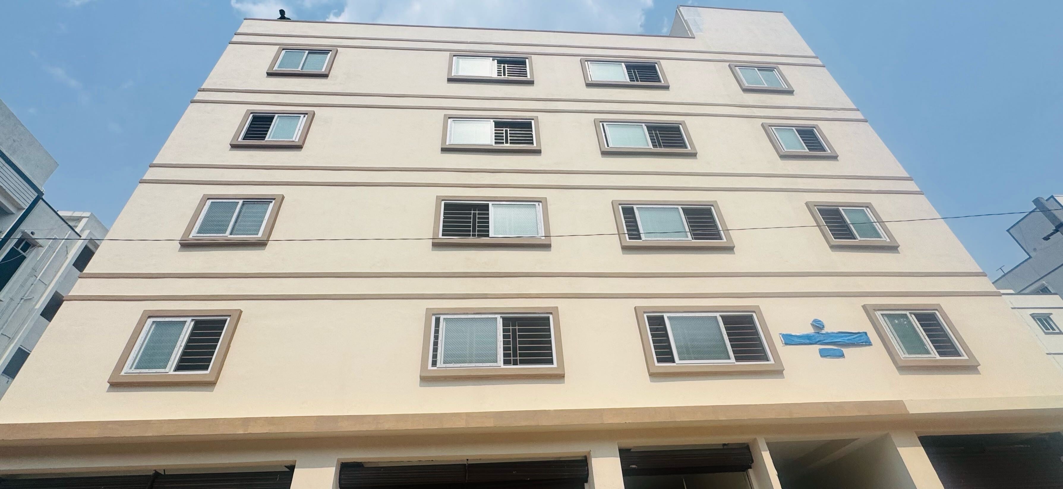 POP 84551A Hotel Kubera Grand - Tap to explore photos