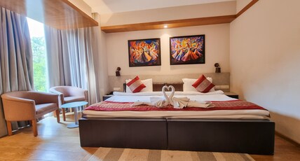 CRS Inn | A Premium Homestay Room Type - Premium Room King Size Bed