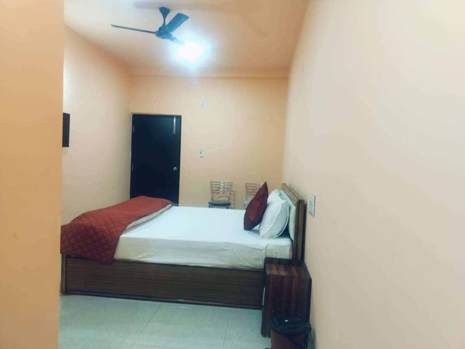 HOTEL GOLDEN BUDDHA INN - Tap to explore photos