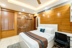 TIM Sector 51, ARTEMIS HOSPITAL 1 min walk, FORTIS & Medanta 4 mins drive