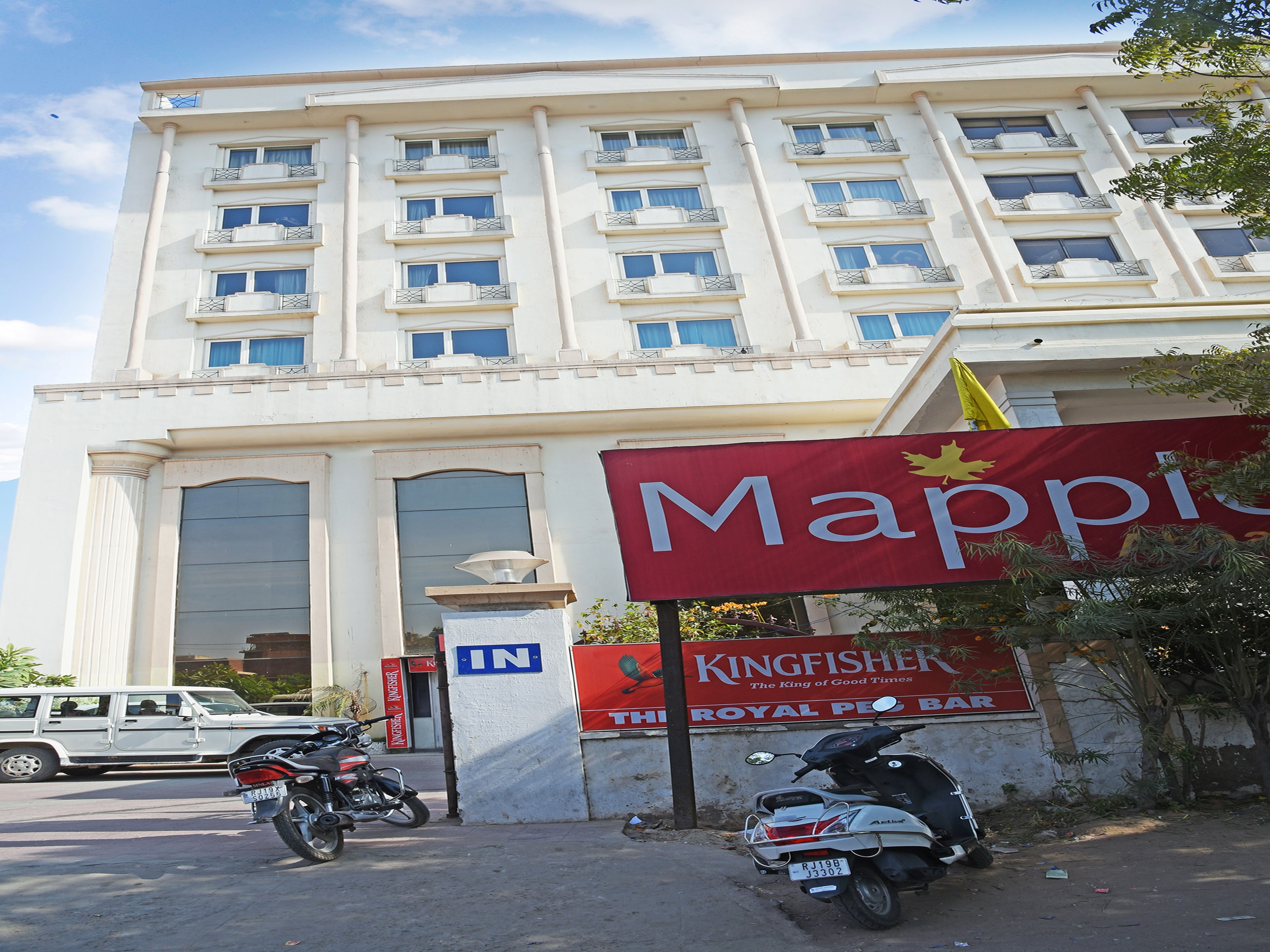 Mapple Abhay - Tap to explore photos