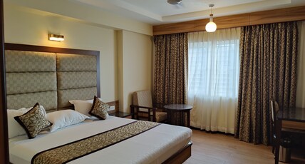 HOTEL SMS GRAND IMPERIAL VELLORE Room Type - GRAND ROOM