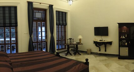 The Harrington Residency | Rooms & Caretaker Room Type - Premium Room