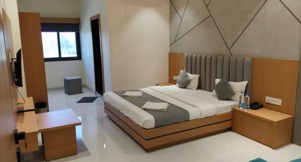 Hotel Aakar Room Type - Super Deluxe AC