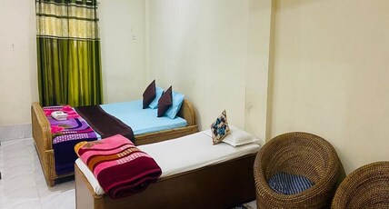 TG Kaziranga Inn Room Type - Deluxe room with attached bathroom