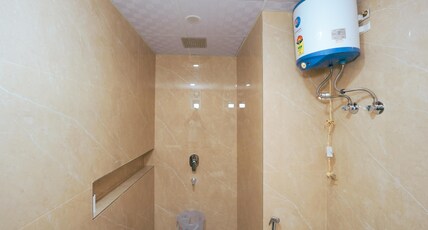 Hotel Renox Suites Near Delhi Airport Room Type - Family Room (Triple Bed Room )