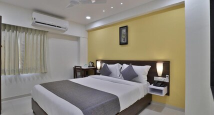 Leo Hotel Room Type - Super Deluxe Room