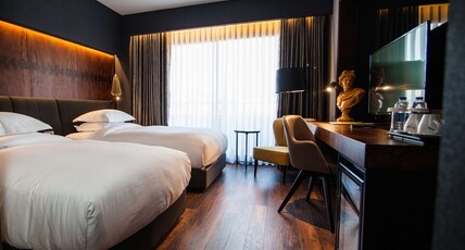 DoubleTree by Hilton Hotel Izmir Airport Room Type - TWIN SUPERIOR GUEST ROOM