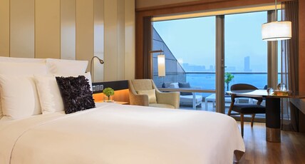 Renaissance Hong Kong Harbour View Hotel by Marriott Room Type - Harbour View Room - with Balcony Renaissance Hong Kong Harbour View Hotel by Marriott Room Type - Harbour View Room - with Balcony