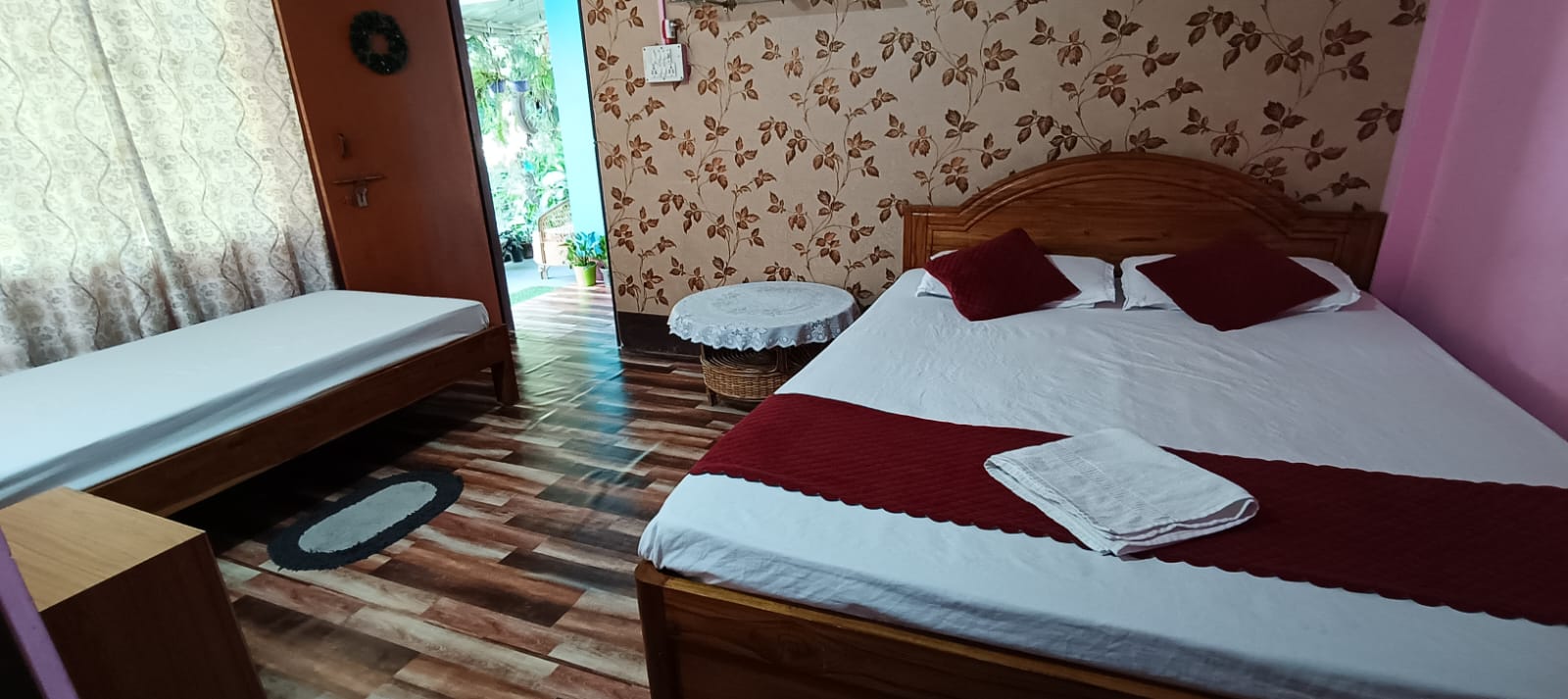 Ronglee Homestay - Tap to explore photos