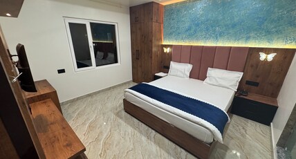 Lakhdatar Home Stay Room Type - Gold Guild