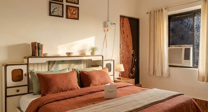 Couple Friendly Private Room with AC and Comfy Bed Room Type - Couple Friendly Private Room with AC and Comfy Bed