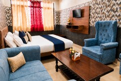 Hotel Vishal Palace & Restaurant