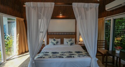 Swimup Suites with private pool in  Vagator Room Type - Executive suite with private pool