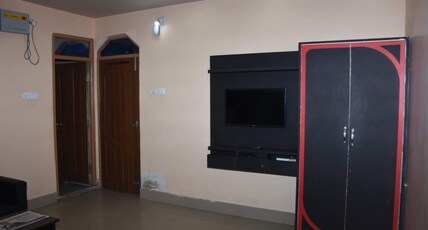 Hotel Shivam Residency Room Type - Deluxe Bed Room