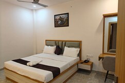 MAA SHARDA SHAKTI HOTEL