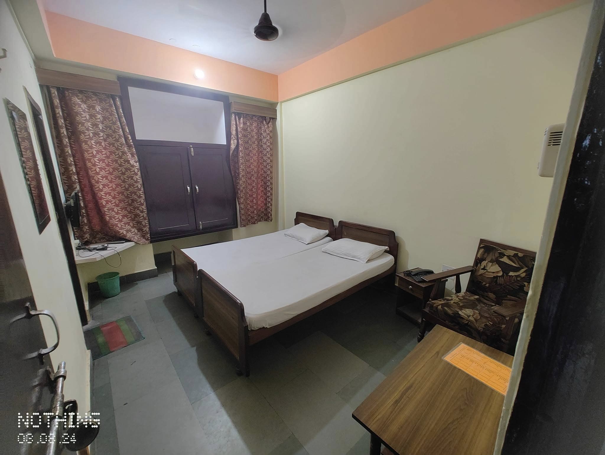 GANGOTRI HOTEL - Tap to explore photos