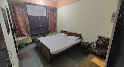 GANGOTRI HOTEL Room Type - NON AC ROOM