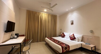 Grand Hotel Room Type - Suite Room