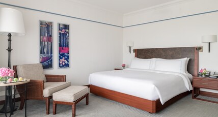 The Peninsula Manila Room Type - Deluxe Room-1 King
