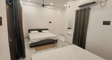 Kaivalya Stay Near Ram Mandir Room Type - kaivalya grand suite