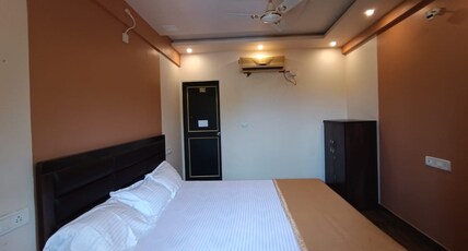 Kalwar's Millennial's Park Room Type - Deluxe AC Room