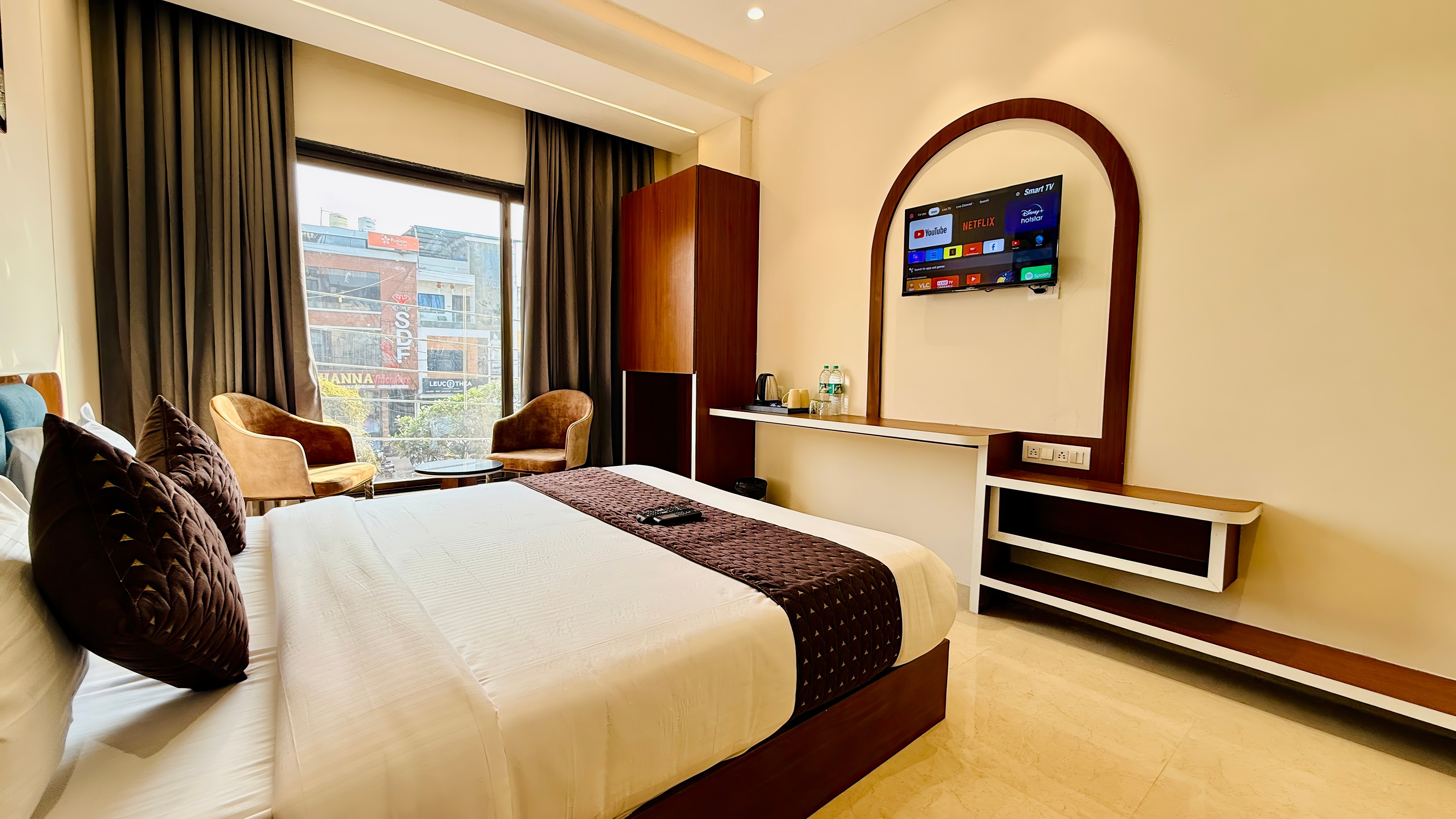 Hotel Mantri Ji - Tap to explore photos