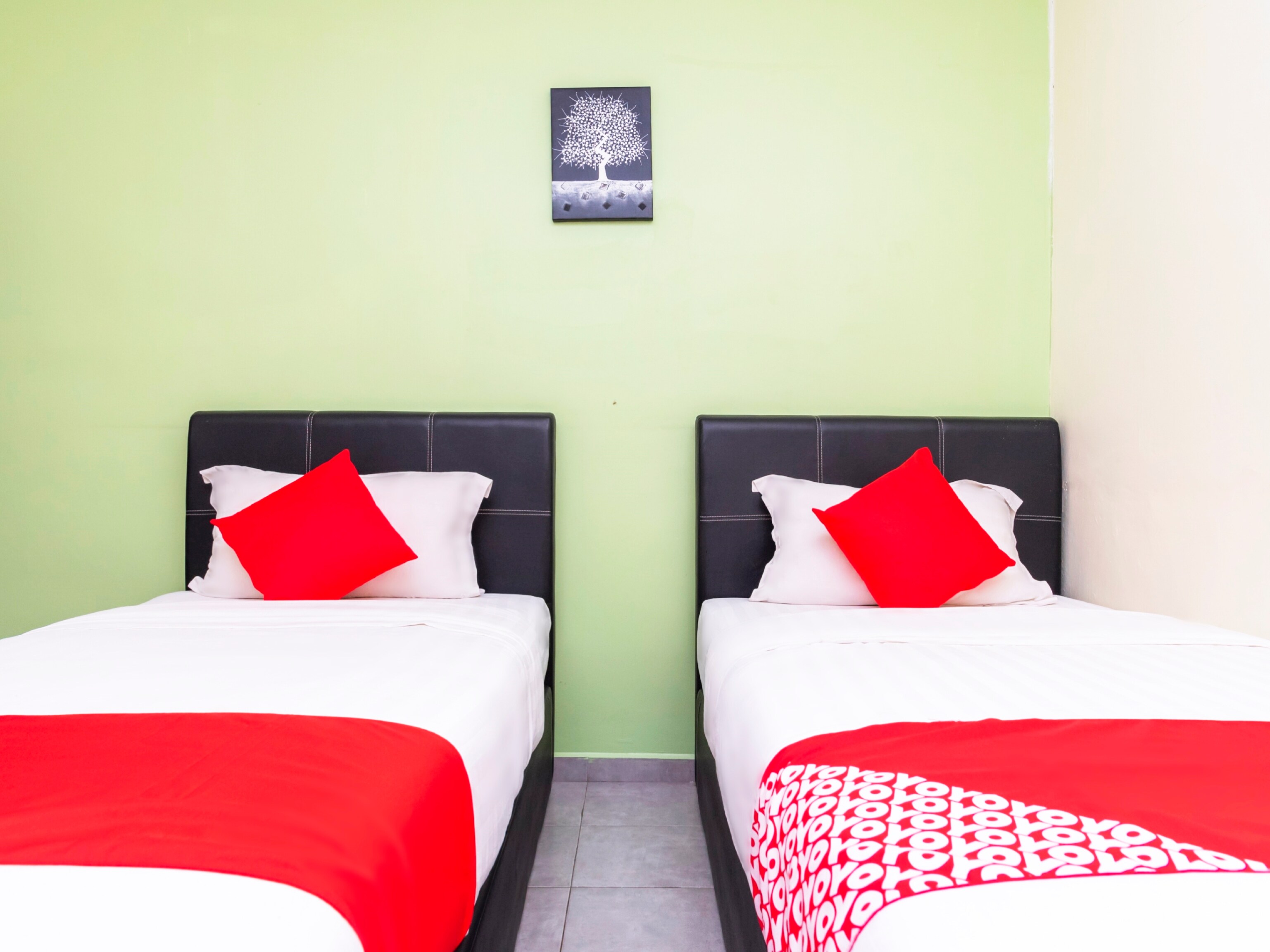 Muar City Hotel - Tap to explore photos