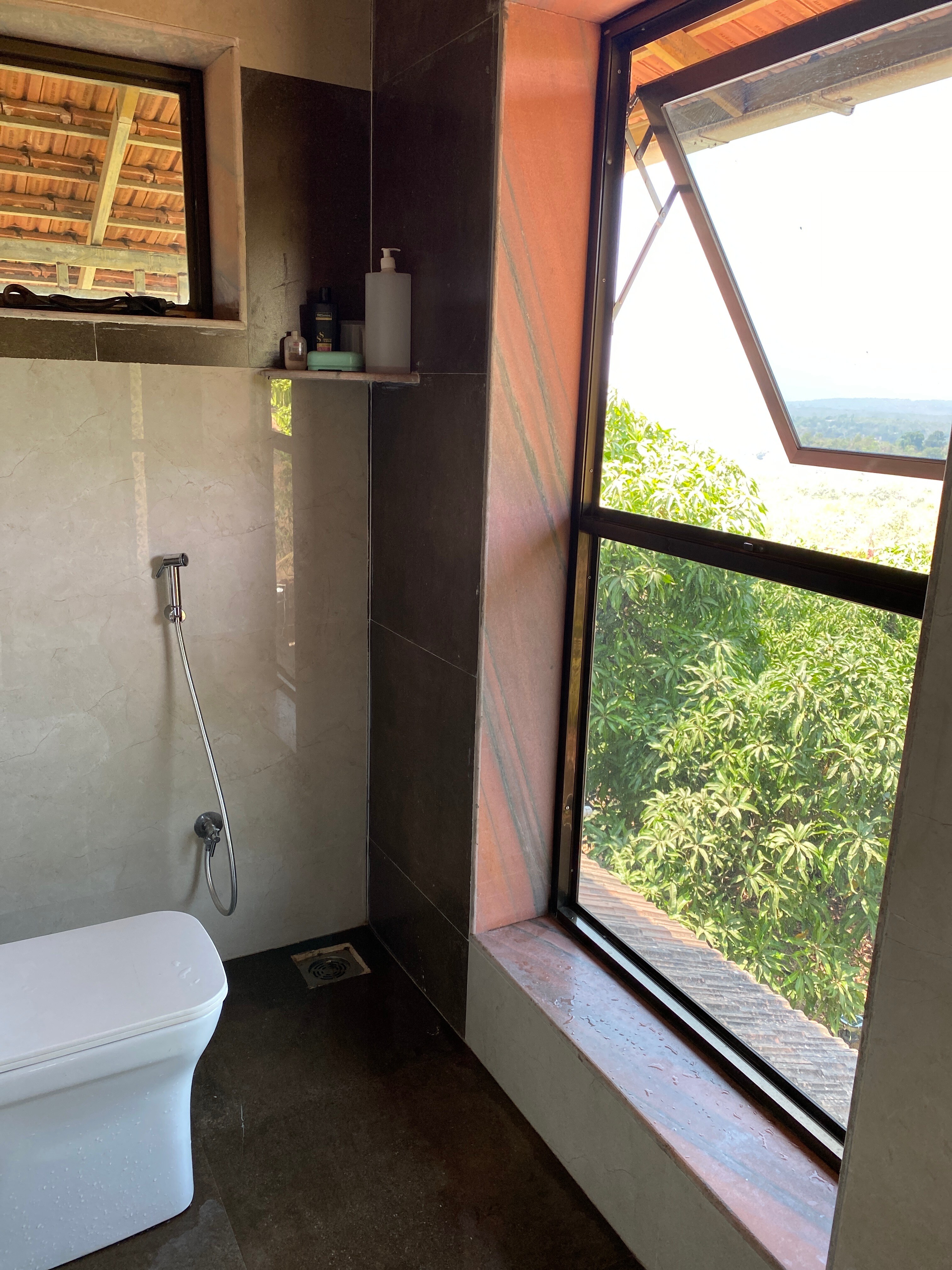Aarya naaturals Farmstay - Tap to explore photos