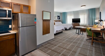 Staybridge Suites AMES, an IHG hotel Room Type - 2 Queen Studio Suite