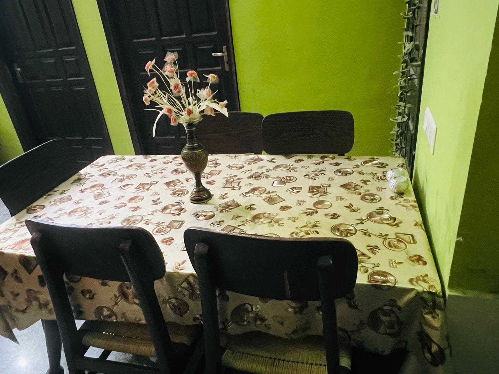 Sankalp Homestay - Tap to explore photos