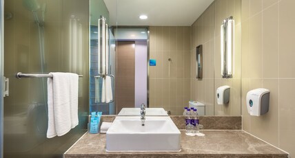 Holiday Inn Express (Beijing Yizhuang) Room Type - 2 Twin Standard