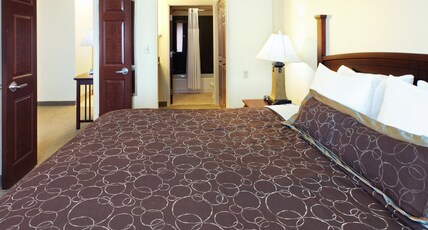 Staybridge Suites HOT SPRINGS Room Type - Two Bedroom Suite Staybridge Suites HOT SPRINGS Room Type - Two Bedroom Suite