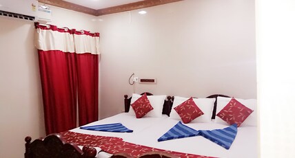 Hotel Temple Towers Room Type - A/C Triple Bed