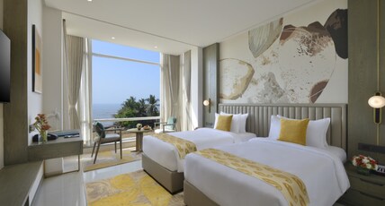 Gateway Diu Room Type - Deluxe Sea View Twin Bed Room