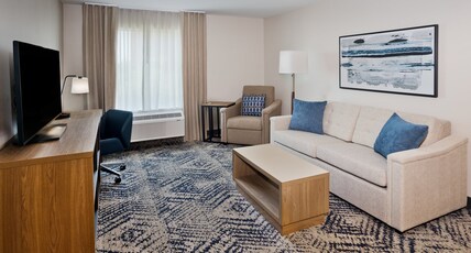 Candlewood Suites DOTHAN Room Type - 1 King One Bedroom Suite