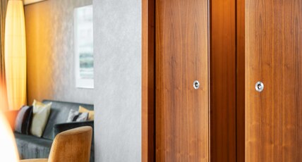 Hilton Berlin Room Type - 1 BEDROOM CORNER SUITE
