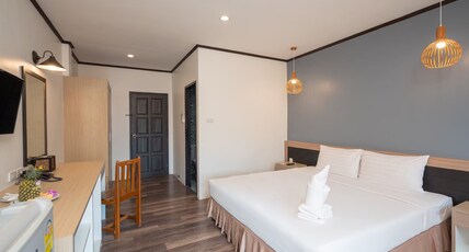 SB Living Place Hotel Phuket Town Room Type - Superior Double Room SB Living Place Hotel Phuket Town Room Type - Superior Double Room