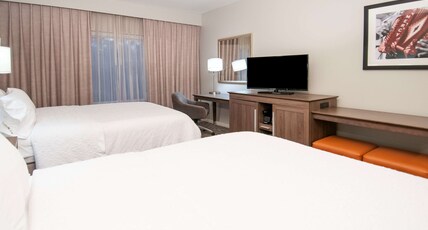 Hampton Inn by Hilton OPELOUSAS Room Type - 2QN MOB HEARING ACC TUB NS