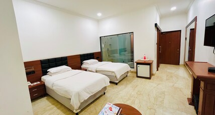 Hotel Aram Room Type - Deluxe AC Room