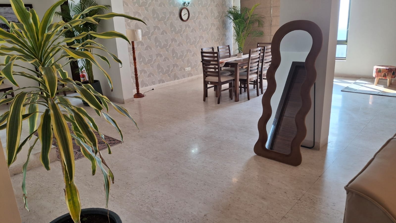 TVS Credit Guest House Gurgaon - THE HIBISCUS - Tap to explore photos