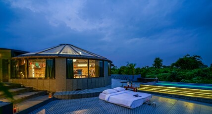Anchaviyo Resort Room Type - The Stone Edge Room with Pool