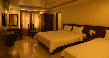 The Royal Oak Luxury Hotel Room Type - Studio Room