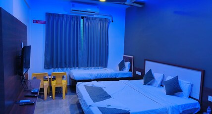 Hotel President Palace Lodging And Boarding Room Type - 3 Bed AC Room