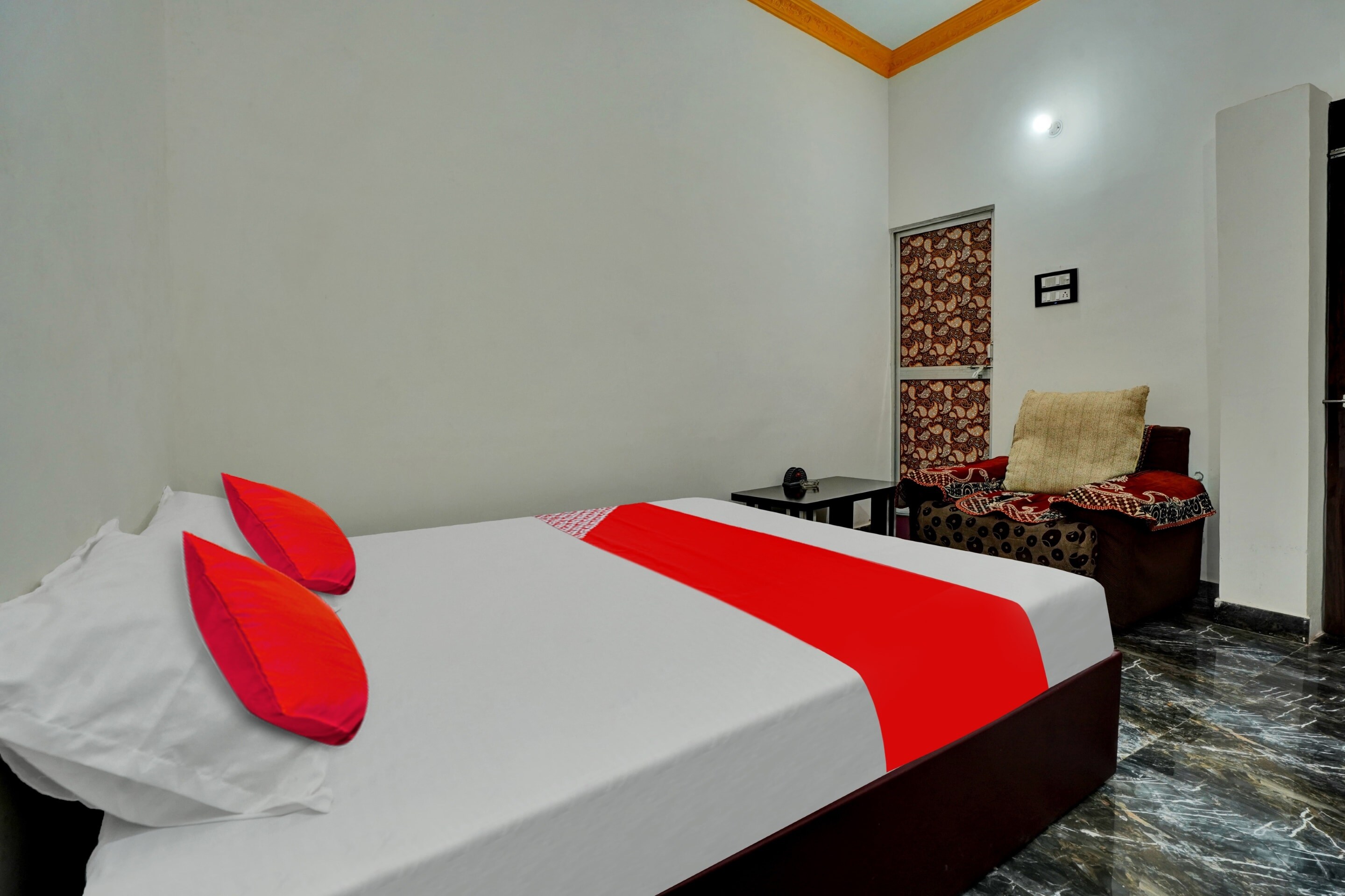 Hotel O Home Hotel White Town - Tap to explore photos