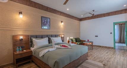 Trideus The Wild Fraser Corbett Room Type - Pool View Cottage with Private Balcony Trideus The Wild Fraser Corbett Room Type - Pool View Cottage with Private Balcony
