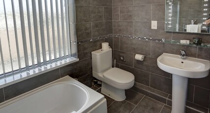 Best Western Fowey Valley Room Type - 1 Double Bed, Deluxe, View, Free High Speed Internet, Extras, Non-Smoking
